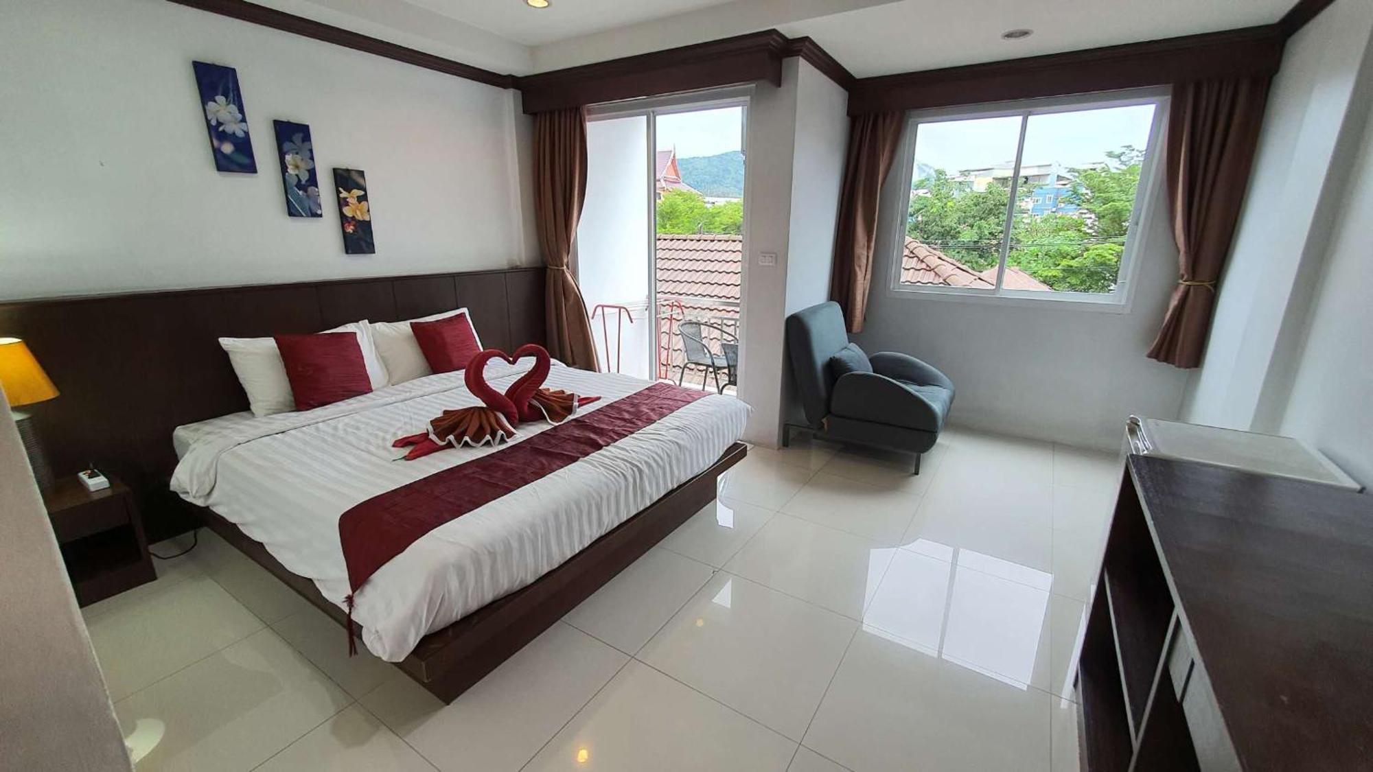 水果天堂旅馆 Hotel Patong Exterior photo